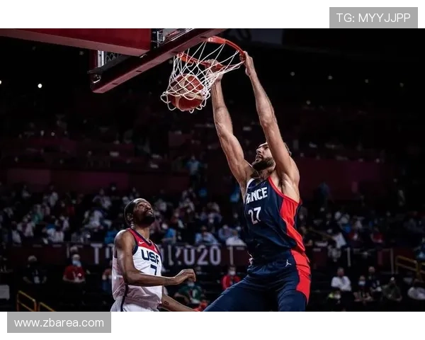 勇士在卡巴配外线阵容中展现绝对优势8分半内打出27-14的精彩表现